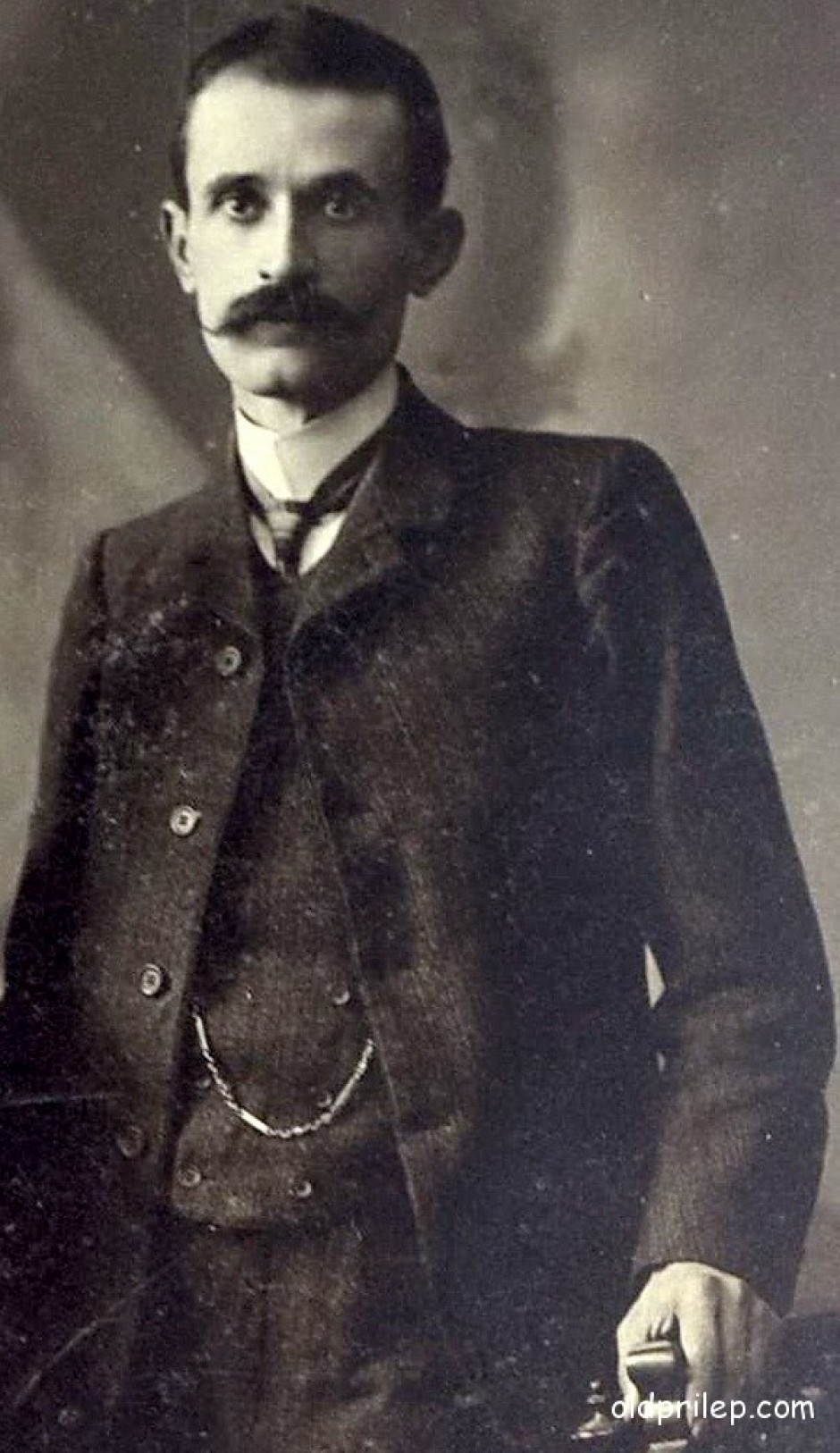 1908: Атанас Иванов