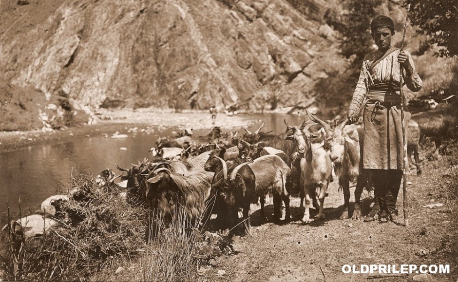 1917: Козарче од Мариово...