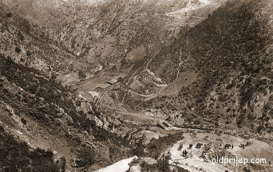 Септември 1918: Француски и Српски војски навлегуваат во Мариово...