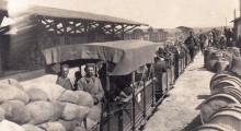 1917: Железничката станица во Градско