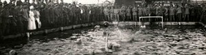 1918: Германски војници играат ватерполо во базенот кај Ѓумушиц
