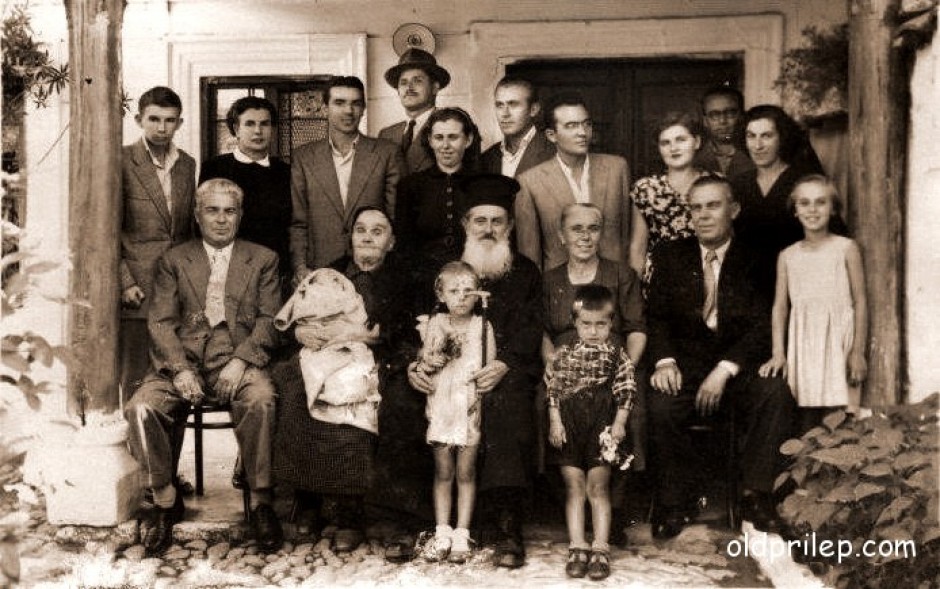 Семејството на отец Милан Смичкоски