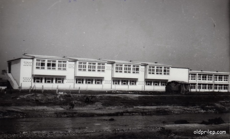 1959/60: ОУ „Кире Гаврилоски-Јане“ по изградбата