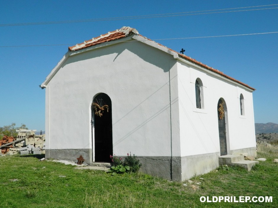 Црква „Воздвижение на Чесниот Крст“, село Крушевица.